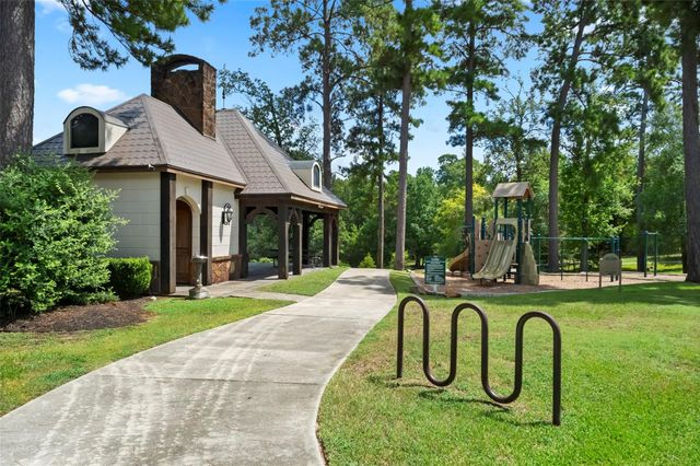 10332 Hunter Creek Lane, Conroe, TX 77304