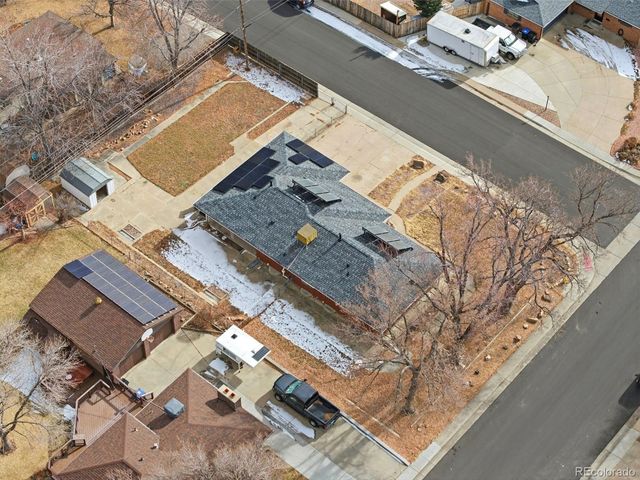 7253 W 69th Avenue, Arvada, CO 80003