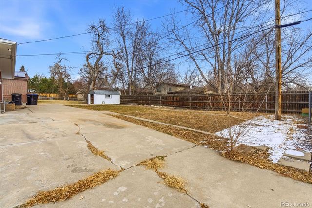 7253 W 69th Avenue, Arvada, CO 80003