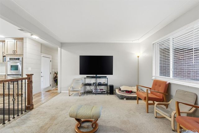 7253 W 69th Avenue, Arvada, CO 80003