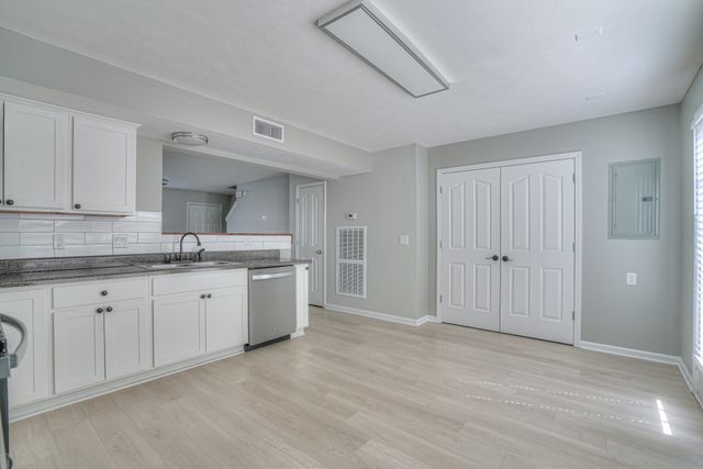 415 Arapaho Dr, Murfreesboro, TN 37128