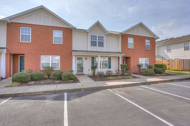 415 Arapaho Dr, Murfreesboro, TN 37128