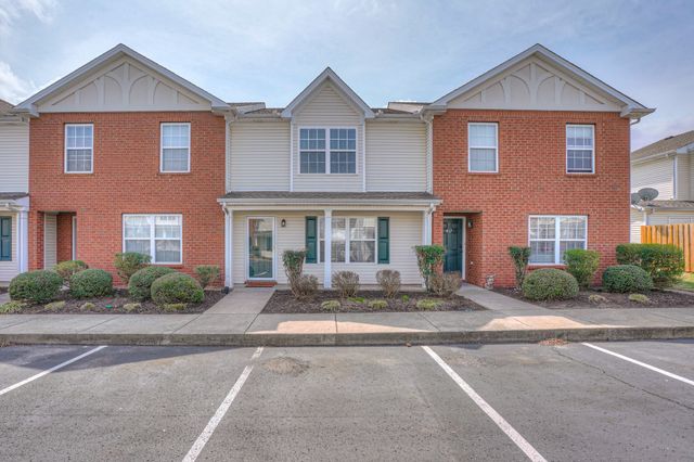 415 Arapaho Dr, Murfreesboro, TN 37128