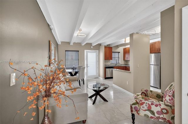 1519 Drexel Ave 201, Miami Beach, FL 33139