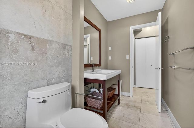 1519 Drexel Ave 201, Miami Beach, FL 33139