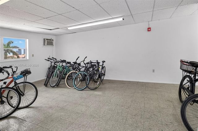 1519 Drexel Ave 201, Miami Beach, FL 33139