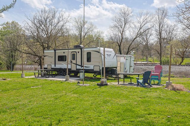 5646 New Drive, Melbourne, KY 41059