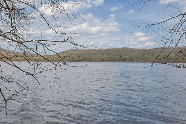 5646 New Drive, Melbourne, KY 41059