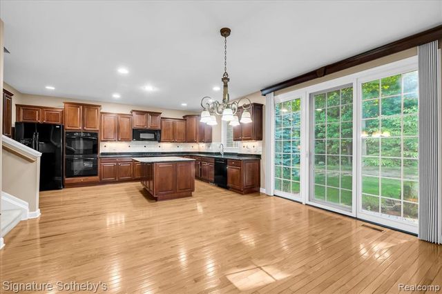 16324 Brook Trout Lane, Northville, MI 48168