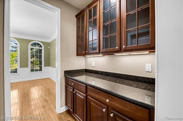 16324 Brook Trout Lane, Northville, MI 48168