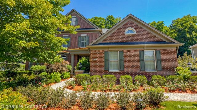 16324 Brook Trout Lane, Northville, MI 48168