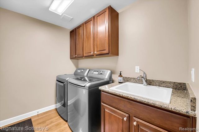 16324 Brook Trout Lane, Northville, MI 48168