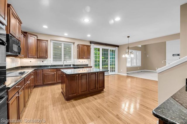 16324 Brook Trout Lane, Northville, MI 48168