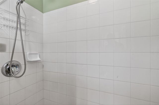 21743 KING JOHN STREET, Leesburg, FL 34748