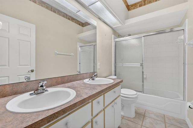 21743 KING JOHN STREET, Leesburg, FL 34748