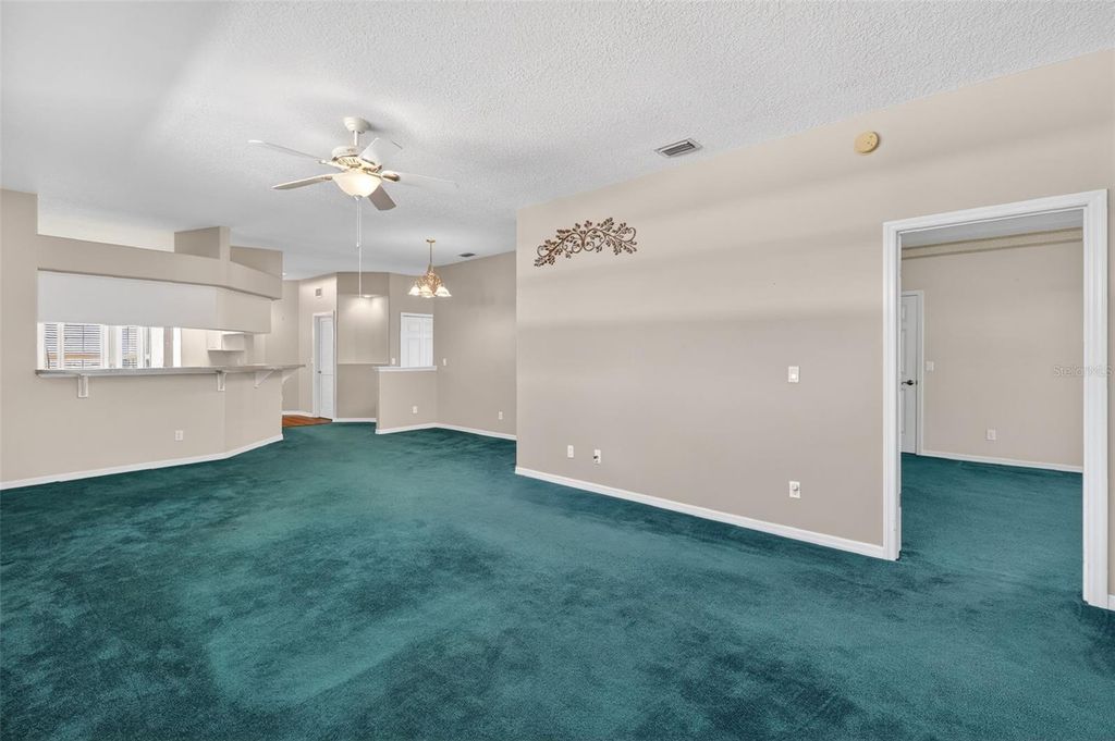 Image 18 of property listing at 21743 KING JOHN STREET, Leesburg, FL 34748