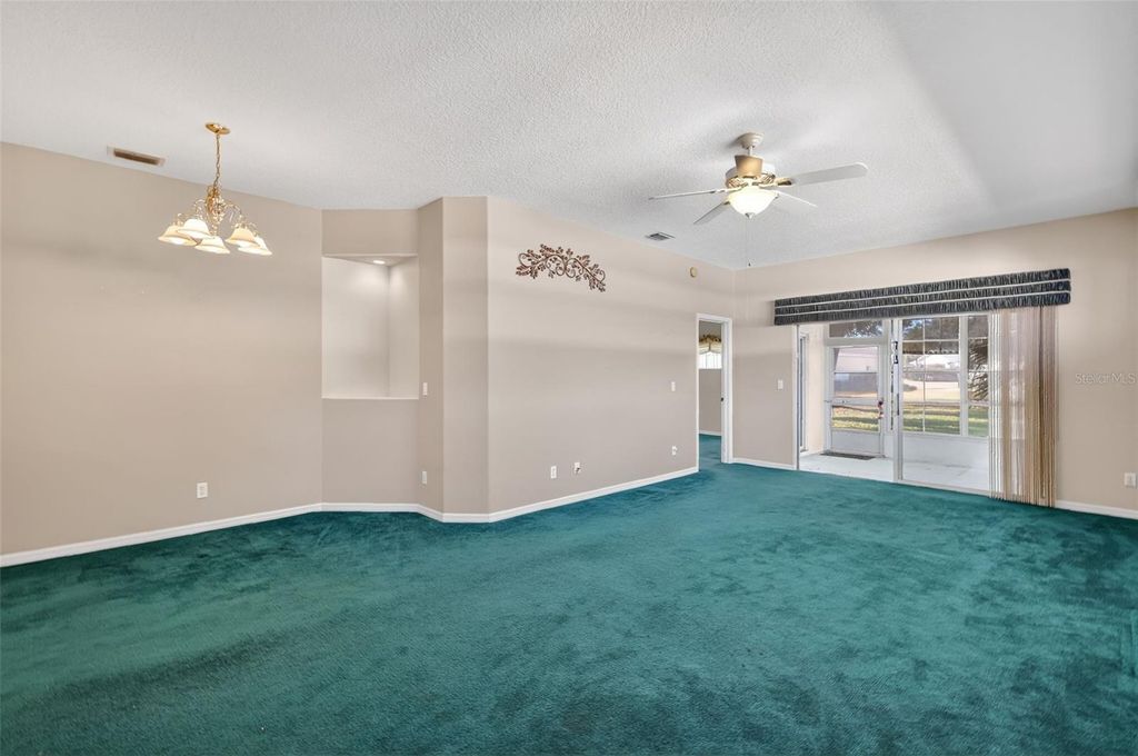 Image 19 of property listing at 21743 KING JOHN STREET, Leesburg, FL 34748