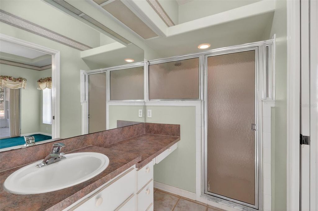 Image 31 of property listing at 21743 KING JOHN STREET, Leesburg, FL 34748