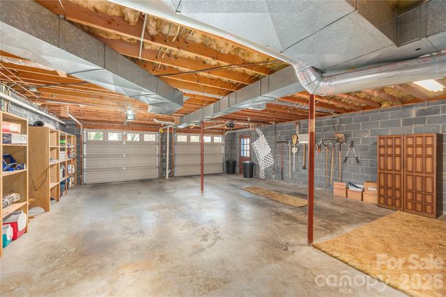 40 Warner Road, Canton, NC 28716