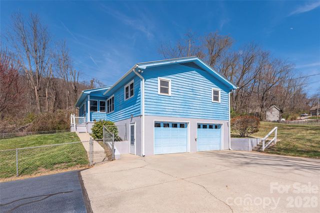 40 Warner Road, Canton, NC 28716