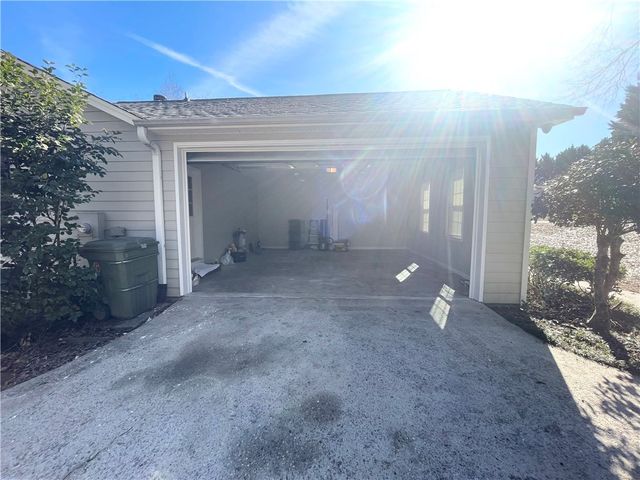 101 Lakeview Circle, Clemson, SC 29631