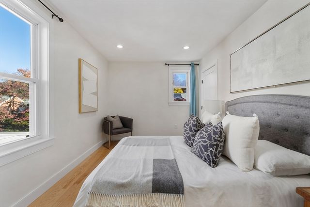 303 Russett Road, Brookline, MA 02467