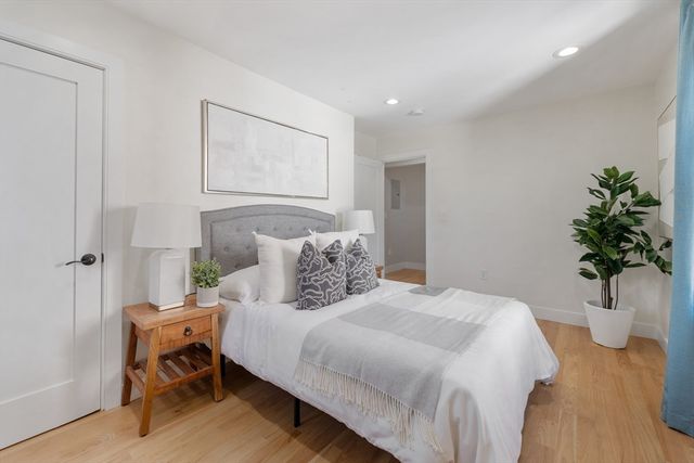 303 Russett Road, Brookline, MA 02467