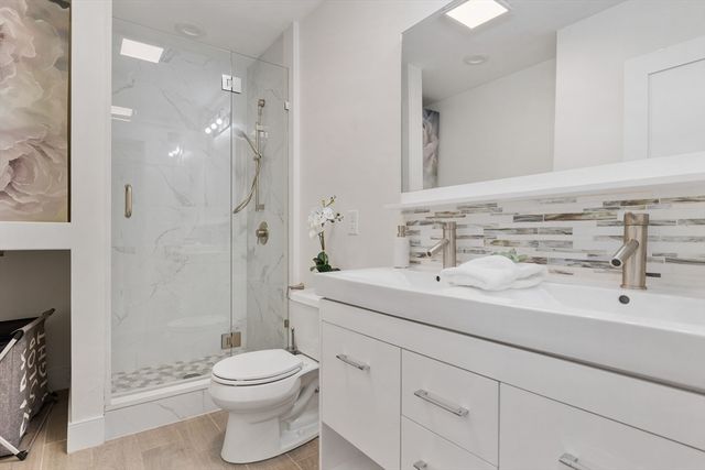 303 Russett Road, Brookline, MA 02467