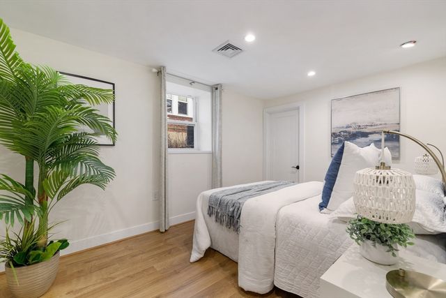 303 Russett Road, Brookline, MA 02467