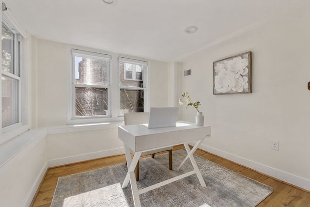 303 Russett Road, Brookline, MA 02467