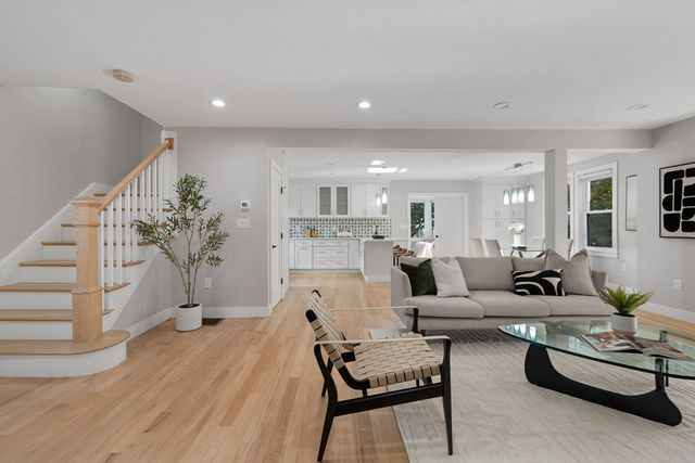 303 Russett Road, Brookline, MA 02467