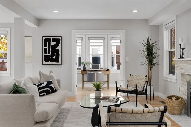 303 Russett Road, Brookline, MA 02467