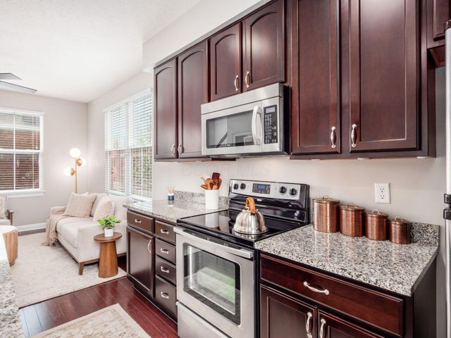 141 N 21st Street, Columbus, OH 43203