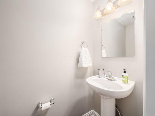 141 N 21st Street, Columbus, OH 43203