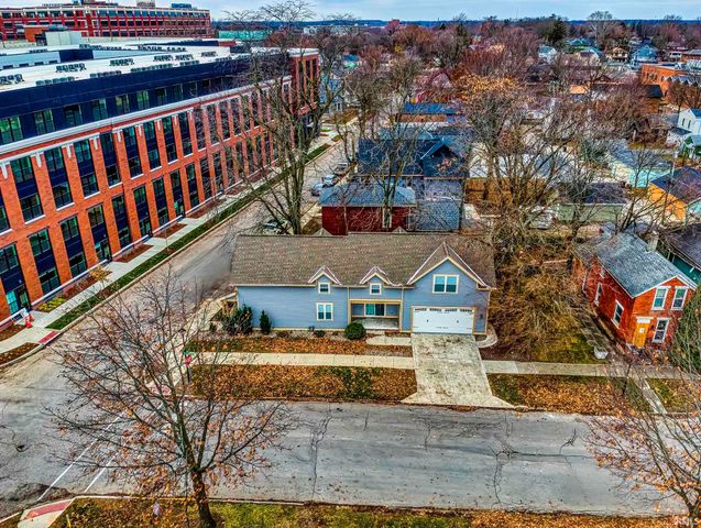 802 Lavina Street, Fort Wayne, IN 46802