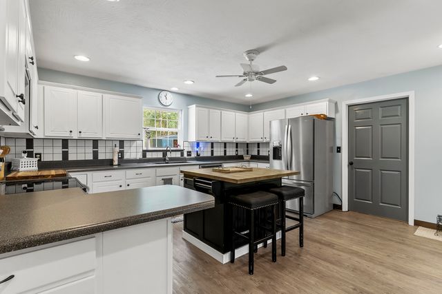 1092 Blackjack School Road, Marionville, MO 65705