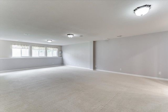 2206 E Myrtlewood, Derby, KS 67037