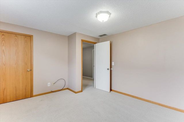 2206 E Myrtlewood, Derby, KS 67037
