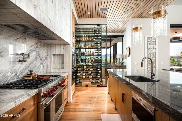 8328 E WHISPER ROCK Trail, Scottsdale, AZ 85266