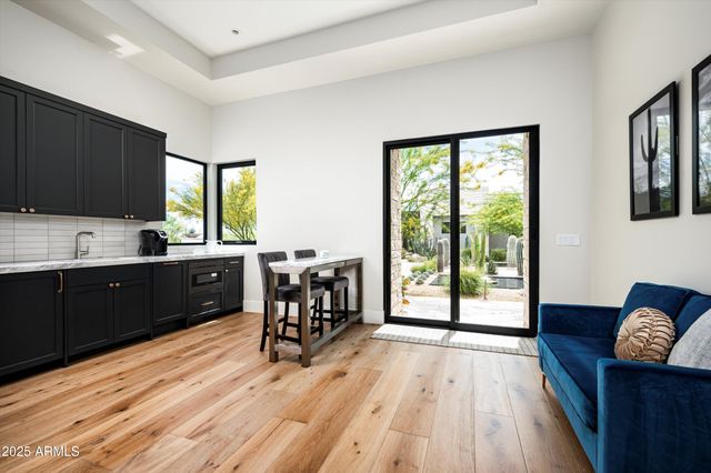 8328 E WHISPER ROCK Trail, Scottsdale, AZ 85266