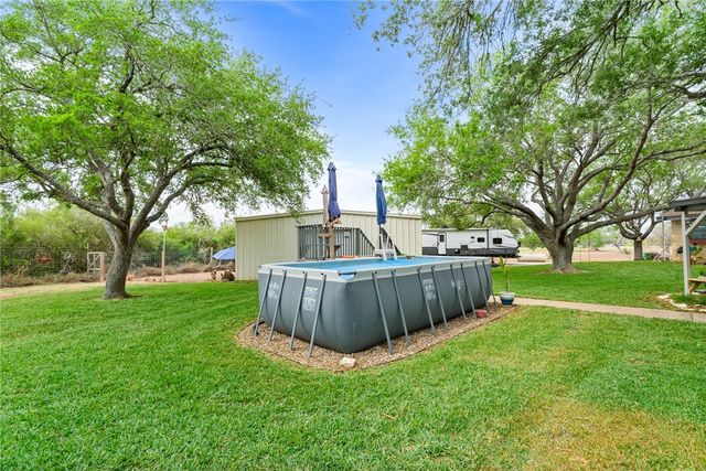 345 Trail Ridge Dr, Sandia, TX 78383