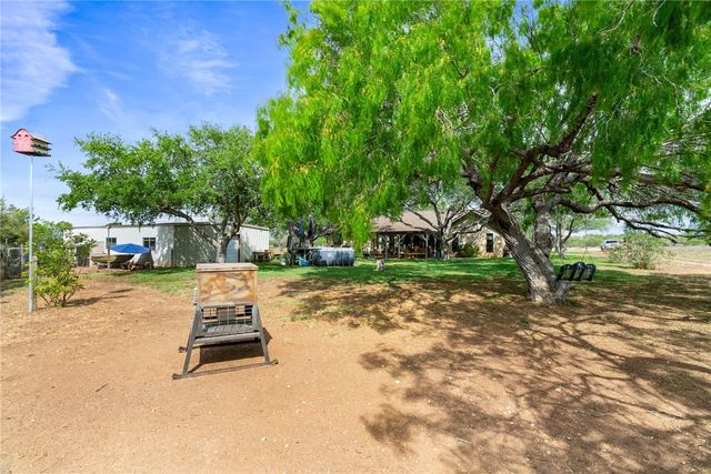 345 Trail Ridge Dr, Sandia, TX 78383