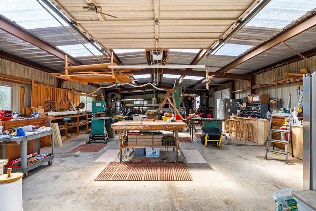 345 Trail Ridge Dr, Sandia, TX 78383