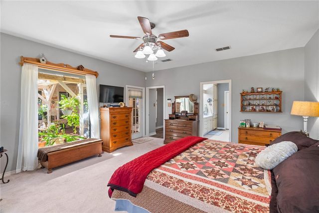 345 Trail Ridge Dr, Sandia, TX 78383