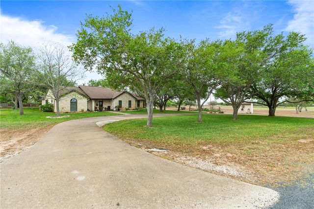 345 Trail Ridge Dr, Sandia, TX 78383