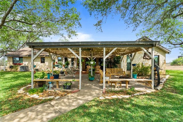 345 Trail Ridge Dr, Sandia, TX 78383