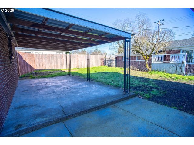 118 E 38TH St, Vancouver, WA 98663