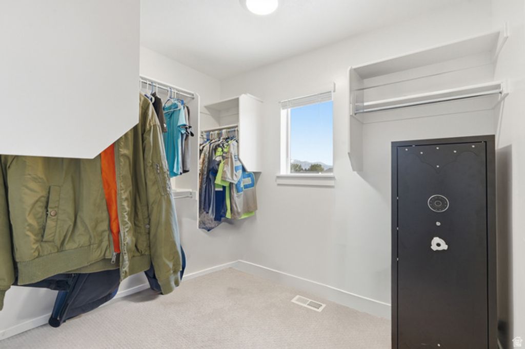 Image 15 of property listing at 613 W 550 N #507, Smithfield, UT 84335