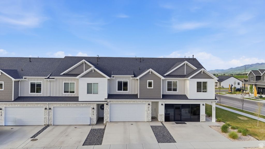 Image 29 of property listing at 613 W 550 N #507, Smithfield, UT 84335