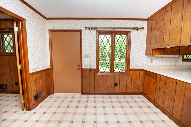 32 Nichols Drive, Inman, SC 29349